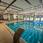 מלון Ismena 4*