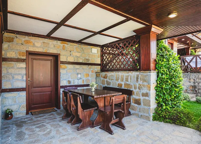 Хотел Ismena Девин